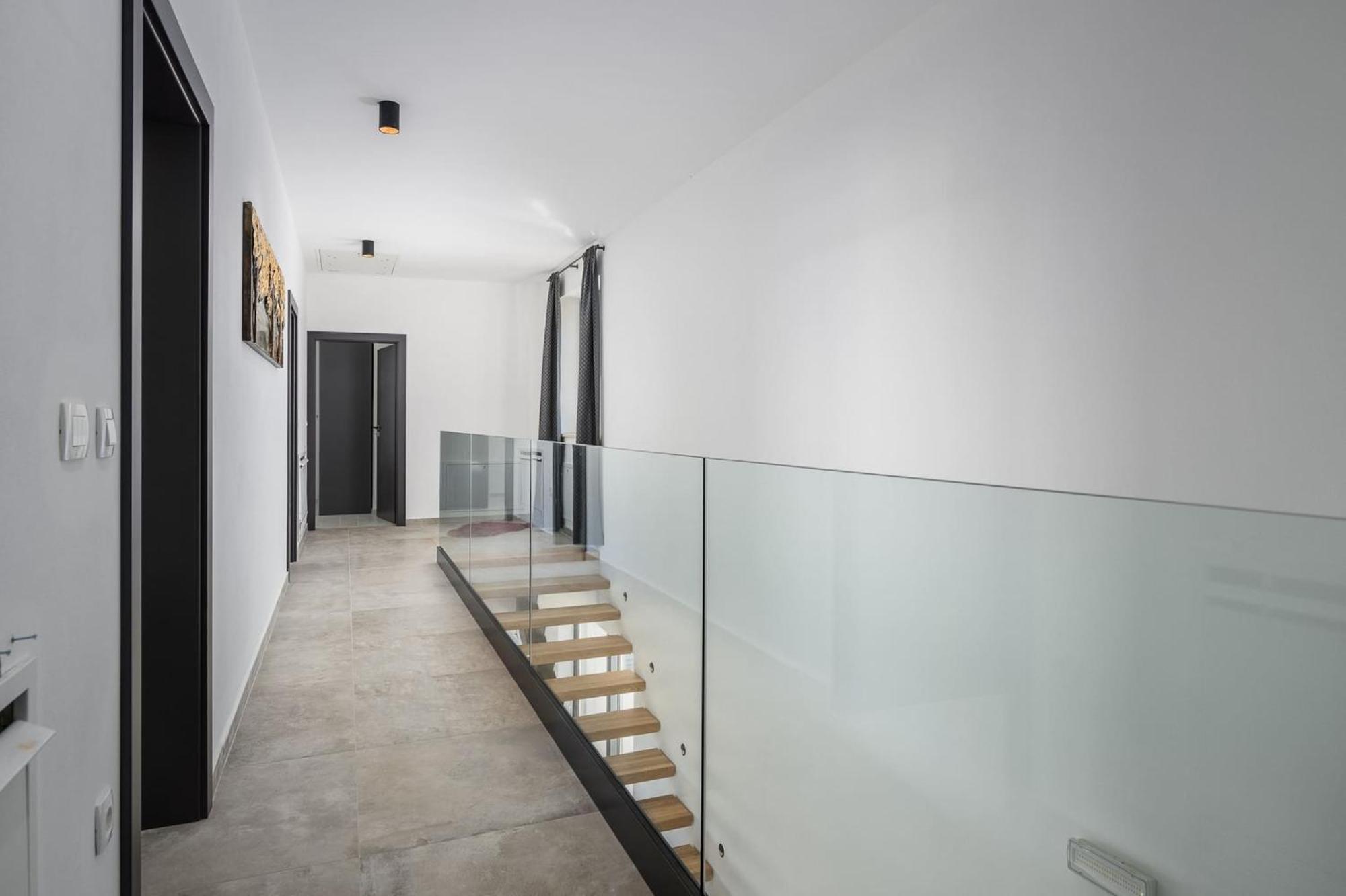 Villa De La Vie With Heated Swimming Pool Rasa Ngoại thất bức ảnh