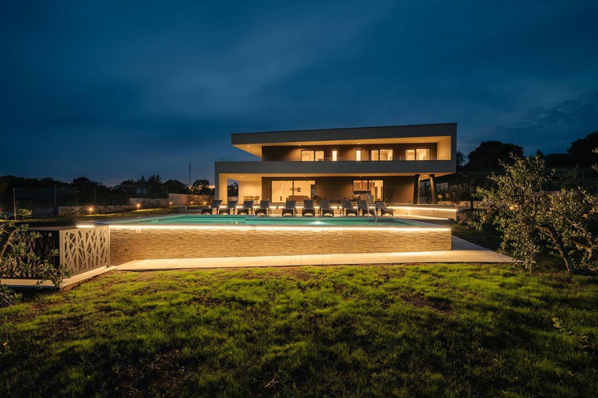 Villa De La Vie With Heated Swimming Pool Rasa Ngoại thất bức ảnh