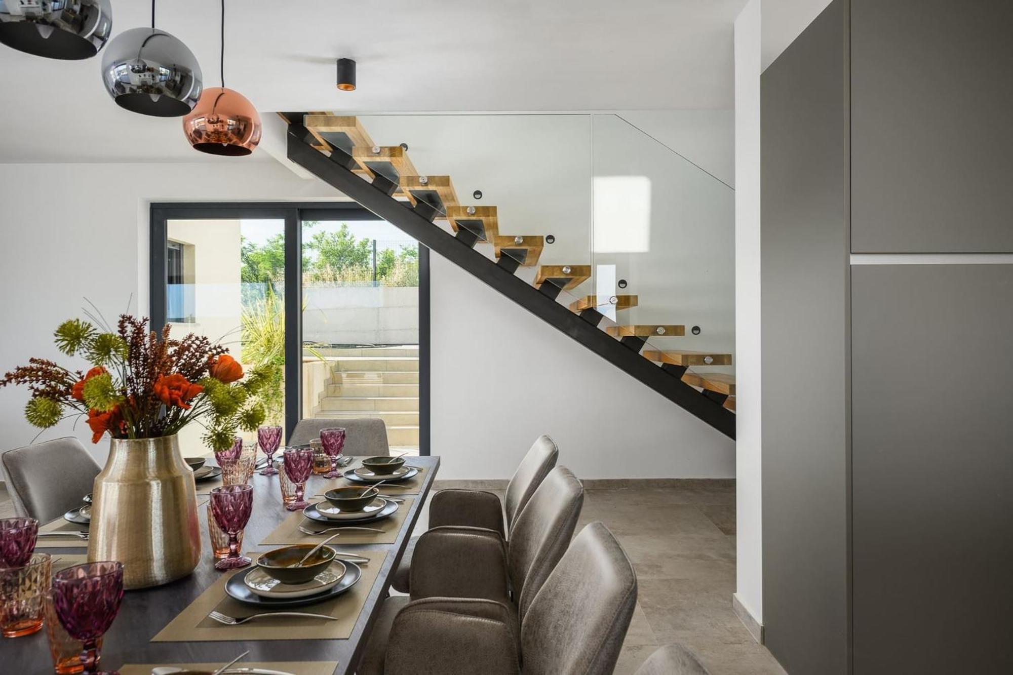 Villa De La Vie With Heated Swimming Pool Rasa Ngoại thất bức ảnh