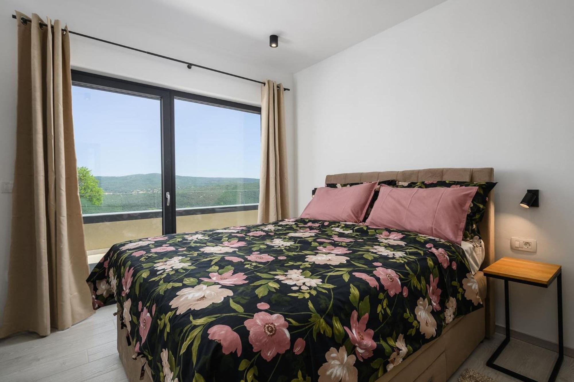 Villa De La Vie With Heated Swimming Pool Rasa Ngoại thất bức ảnh