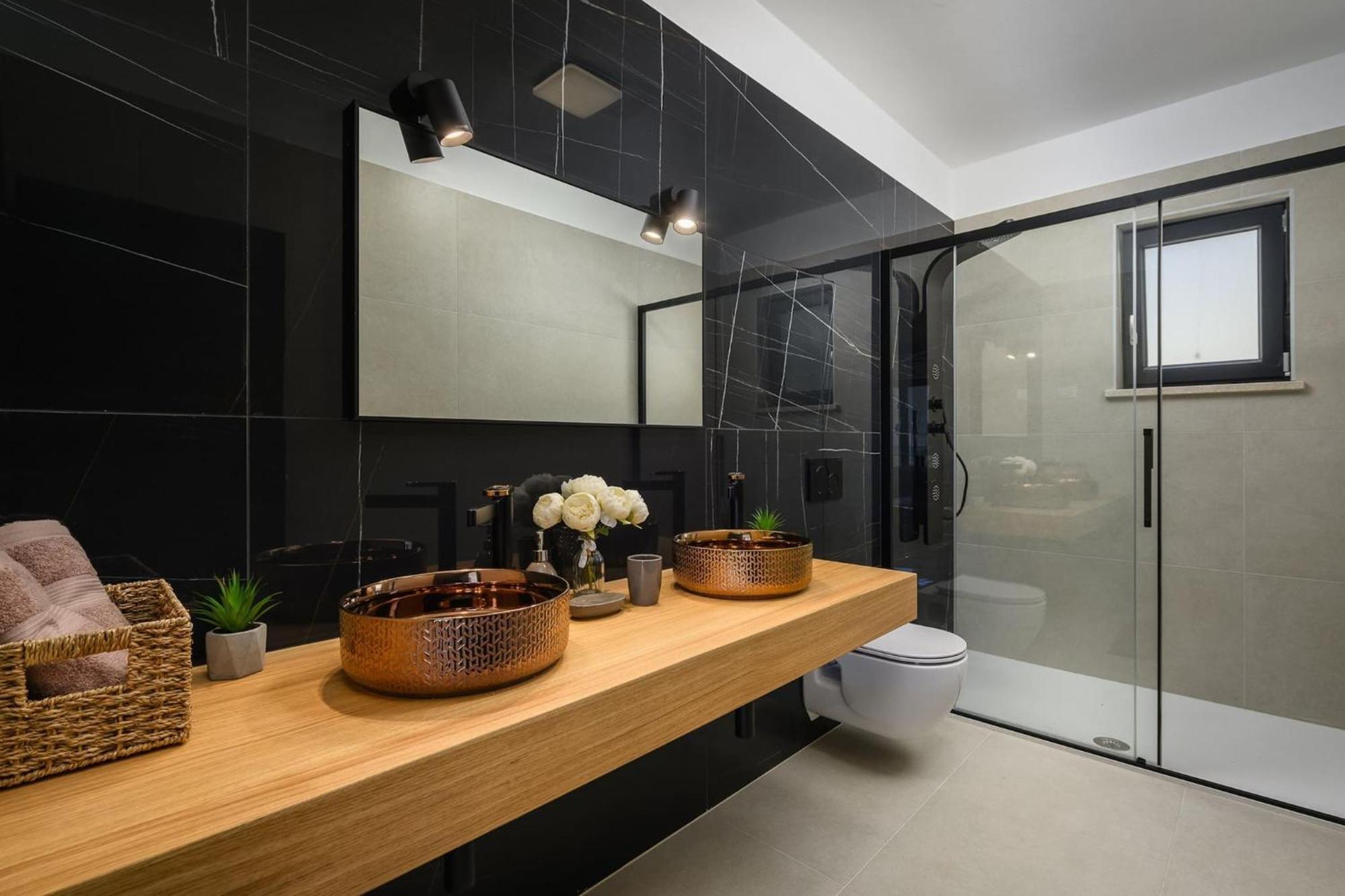 Villa De La Vie With Heated Swimming Pool Rasa Ngoại thất bức ảnh